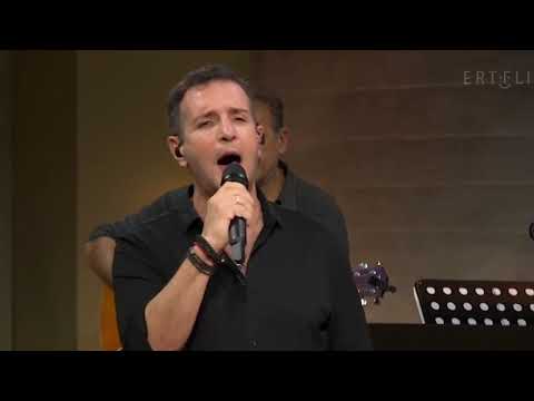 Δημήτρης Μπάσης - Τώρα Μένω Μόνος Μου - #Παρέα - Παραμονή Χριστουγέννων