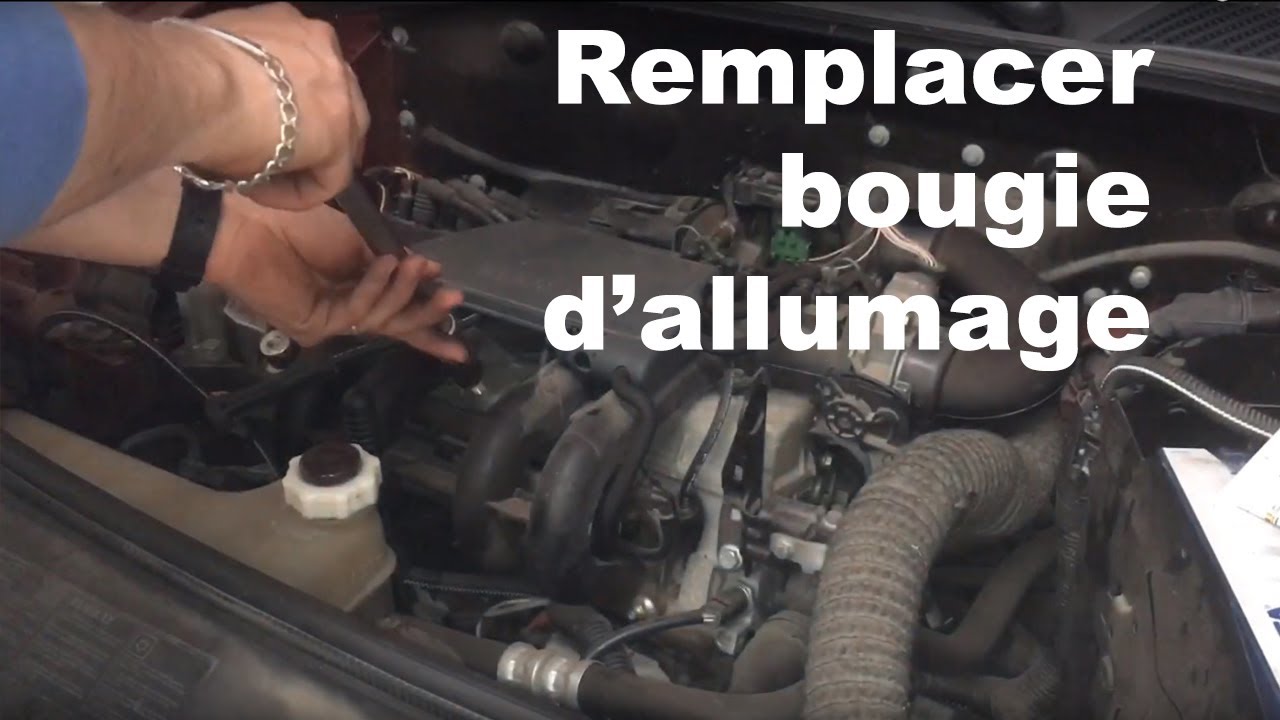 Remplacer bougie d'allumage - Renault Clio 2 essence - YouTube