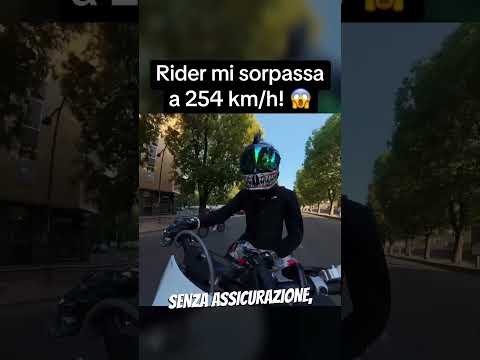 Video Un rider su una bici elettrica mi svernicia a oltre 254 km/h. Scatenato!