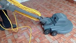 Maquina para abrillantar 1350 metros en una hora / Pulidora Abrillantadora Advance Advolution 20