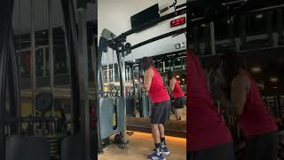 TRÍCEPS PEGADA SUPINADA,NA POLIA!#treinodeforça #treinodebraço #treinodetriceps #triceps #tapago