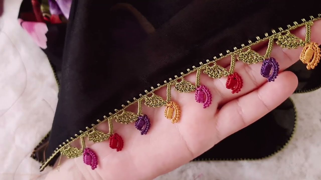 2386 - Küçük çiçekli tığ oyası modeli