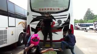 Story Whatsapp ( Enak Susunya Mama' )