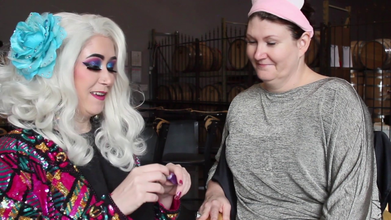 LifeastheDogMistress - GlitterStorm gives the DogMistress a glam makeover!