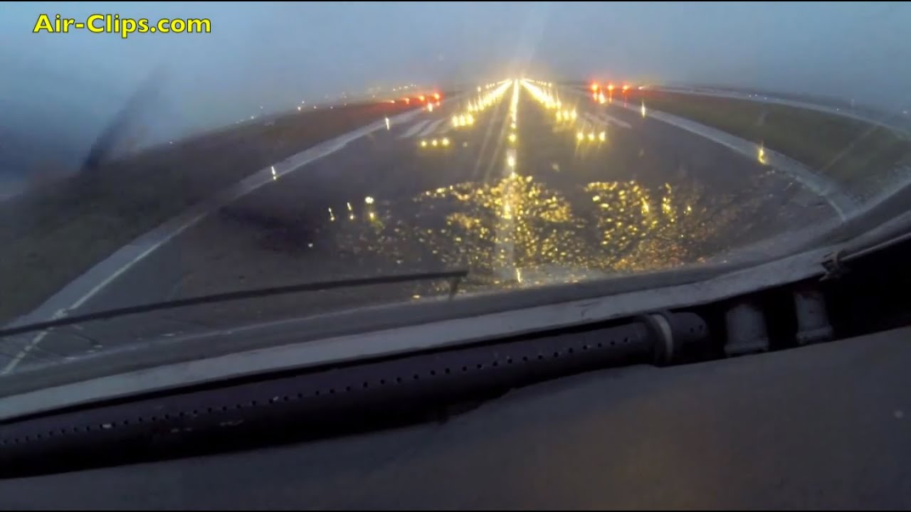 Antonov 225 Mriya Cockpit Front View Rain Takeoff From Keflavik Airclips Youtube Cockpit Views Airplane View