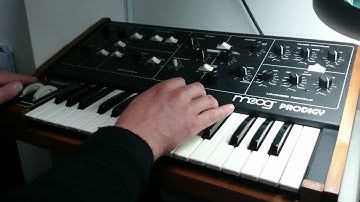 Moog Prodigy FM modification demo, HQ audio