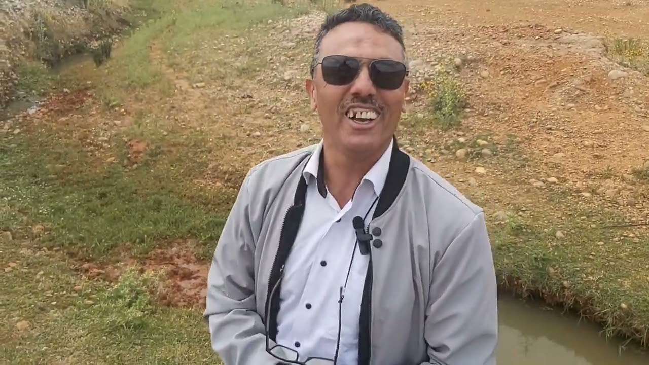 بين مكناس و جرف الملح الارض محفظه مساحه 273 هكتار تمن 8 مليون سنتيم قابل للتفاوض 212661247058