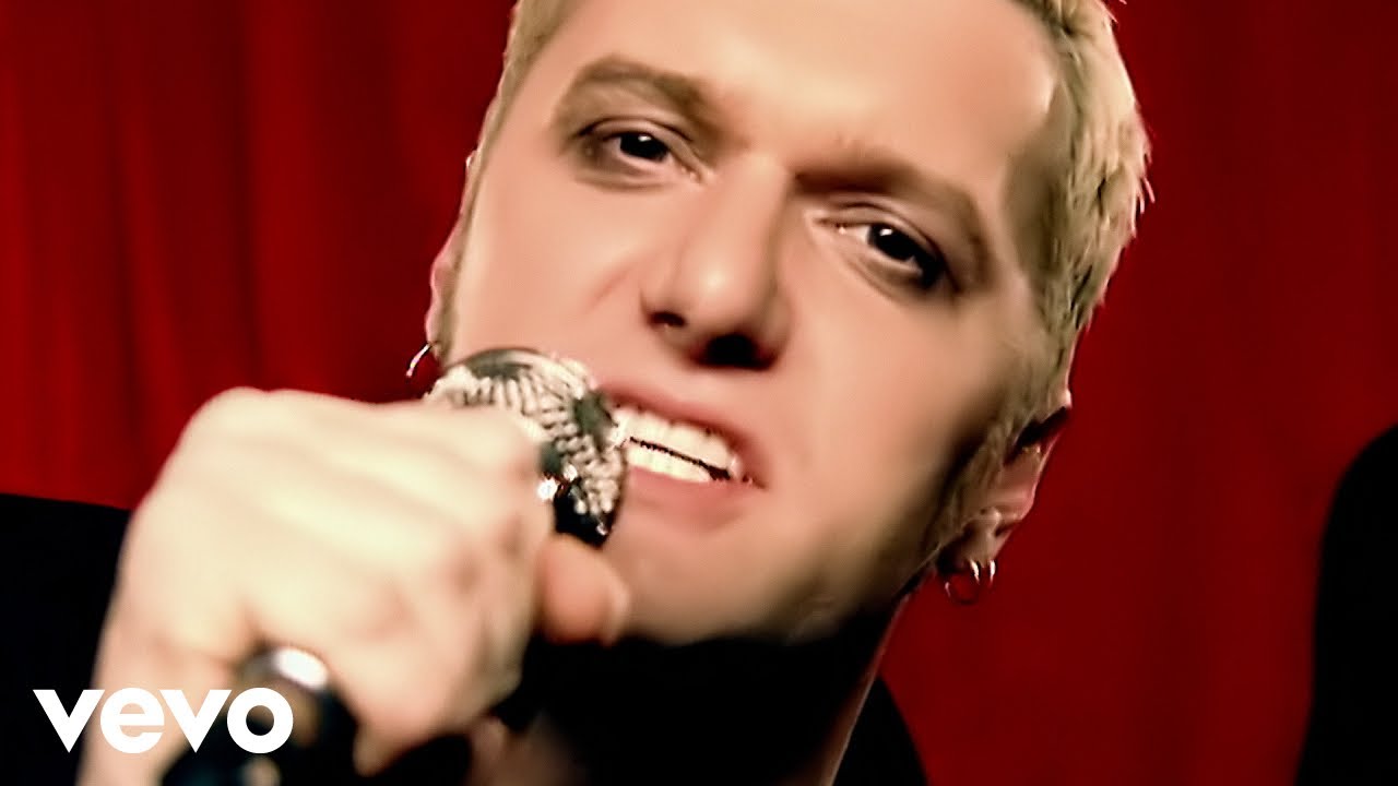 Chumbawamba   Tubthumping