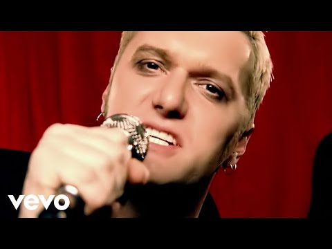 Chumbawamba - Tubthumping (Official Video)