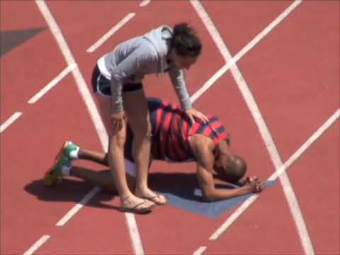 Best race I have ever seen live. Period. Nice commentating by Phil Cawkwell. Filming by John Cassidy. 800 Meter Final 2009 Track and Field Outdoor Heps Franklin Field, University of Pennsylvania 1 - Darryll Oliver - UPenn - 1:48.61 2 - Jeff Moriarty - Columbia - 1:48.80 3 - Matt Stewart - Columbia - 1:49.93 4 - Mike Mark - Columbia - 1:50.50 5 - Chris Labosky - Yale 1:50.80