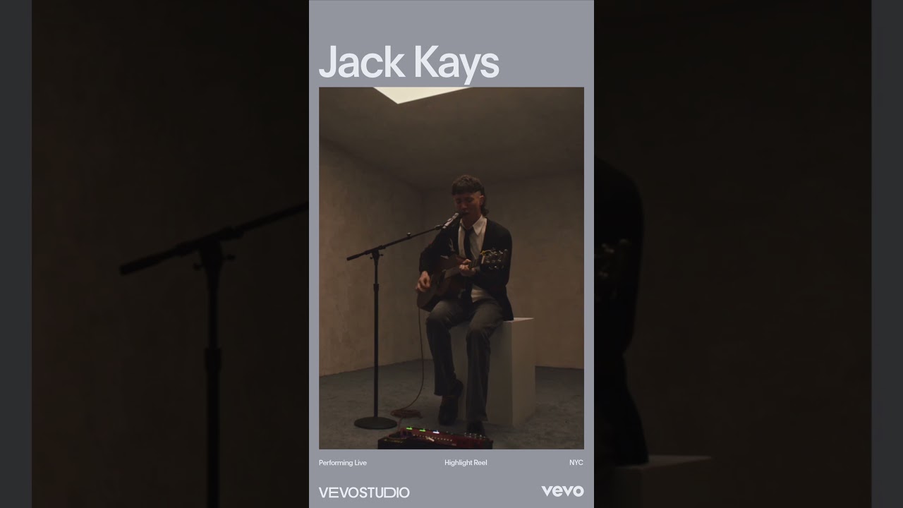 @VEVO live performance out now:)