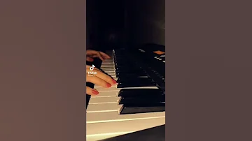 حطي راسك على المخده 