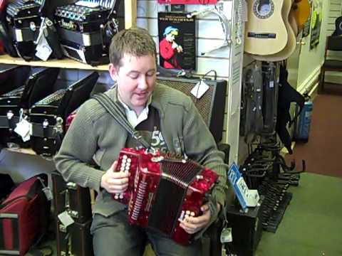 Mark plays the Scarlatti Rosso Melodeon @ Hobgobli...