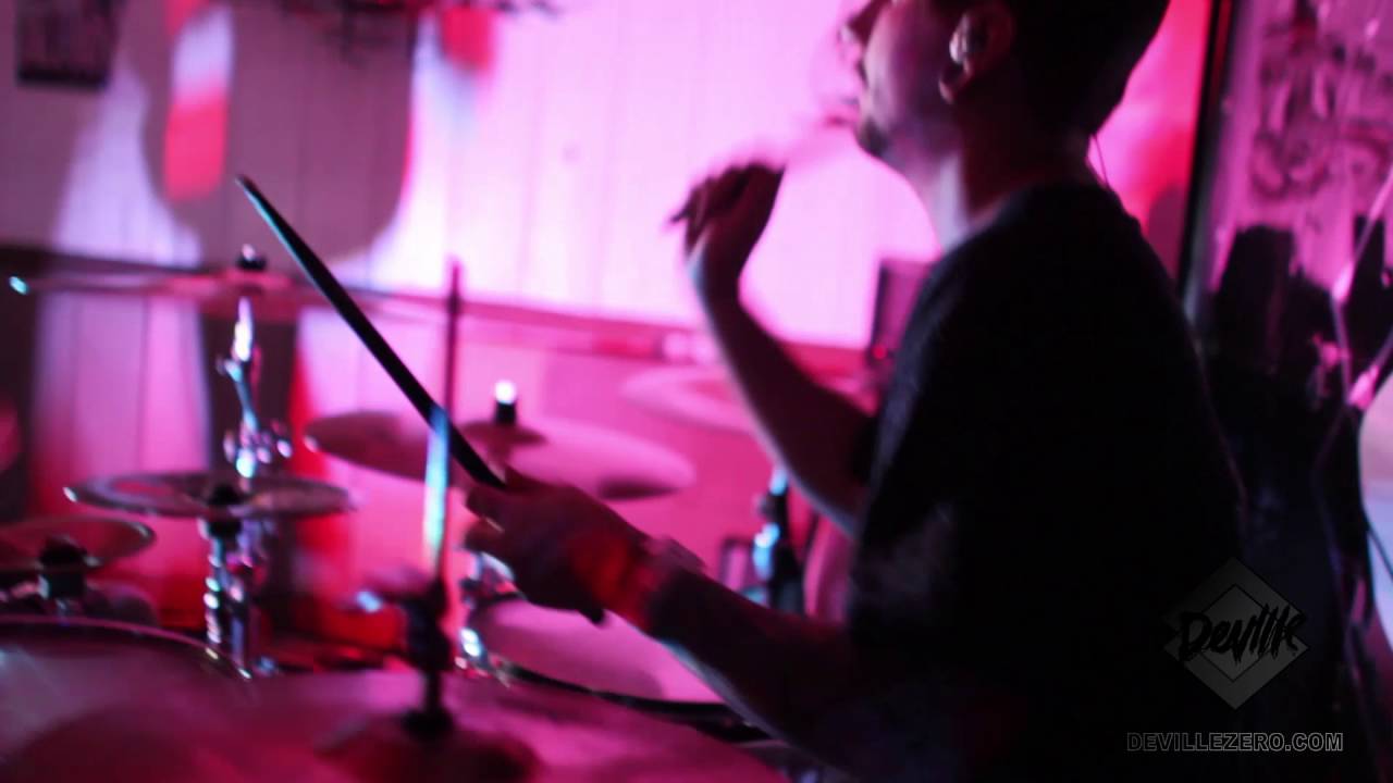 Alex Cotton - Deville - Lake In The Hills