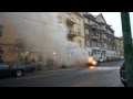 Płonący samochód na ulicy w Poznaniu. / Burning Car on the street in Poznań.