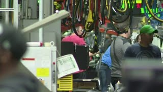 City of Detroit opens COVID vaccinations to manufacturing workers