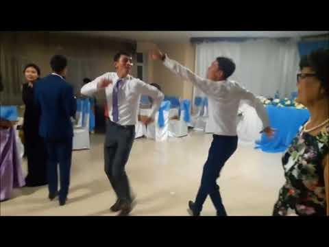 Туйдаги ажойиб ракс Рустам Гоипов Даврага туш 