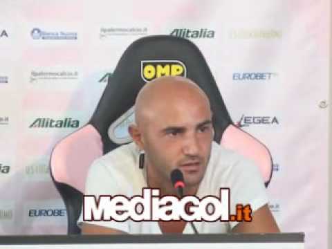 2/2 - Massimo Maccarone presentazione a Palermo - 09/07/2010 - Mediagol.it