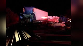 2 dead, 2 hurt after five semi trucks crash near Superior
