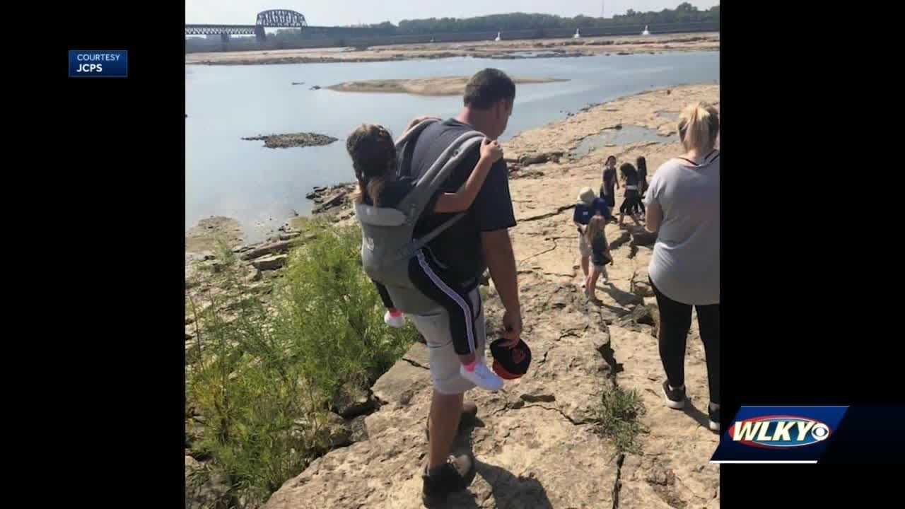 jcps-teacher-carries-student-so-she-can-attend-field-trip-youtube