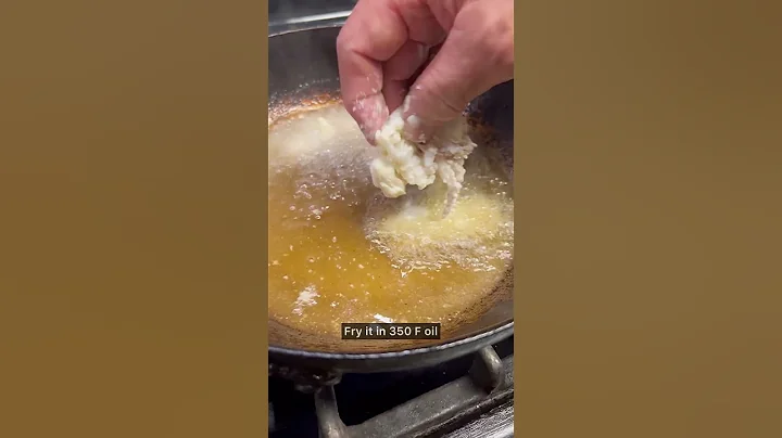 CRISPY & ADDICTIVE chinese style salt and pepper squid (椒鹽魷魚)