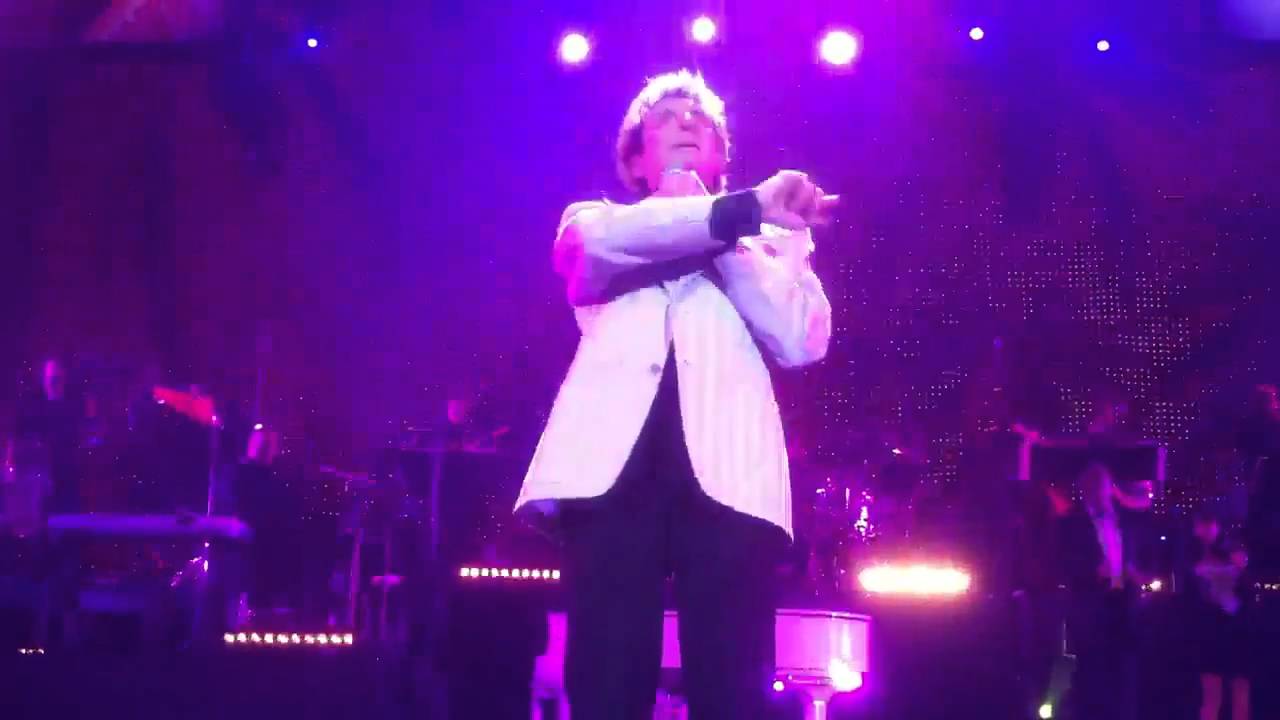 Barry Manilow YouTube