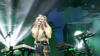 Grimes - Venus Fly LIVE HD (2016) Los Angles Shrine Expo Hall