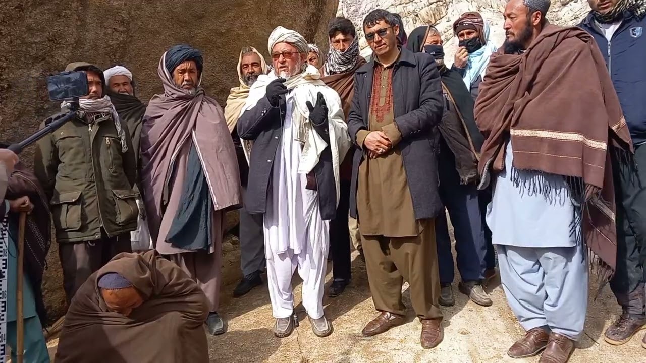 معلومات در باره مسیر ولسوالی دایکندی شهرستان و ولسوالی گیزاب ولایت ارزگان.