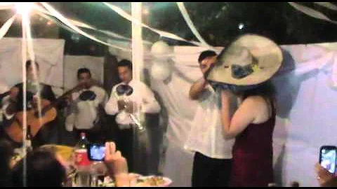 Sorpresa con mariachis a Jeannette hidalgo 2