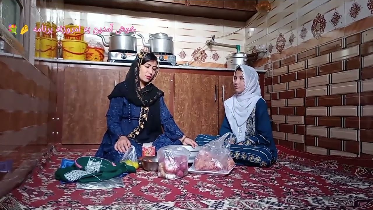 برنامه جدید همراه با دوستا و همکارهای عزیزم، در پناه حق باشید عزیزانم ... 🥩❤️💙❤️🥩