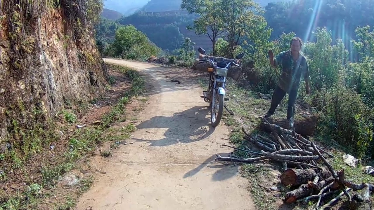 Homestay & Du lịch - Đi chở củi suýt gặp nạn