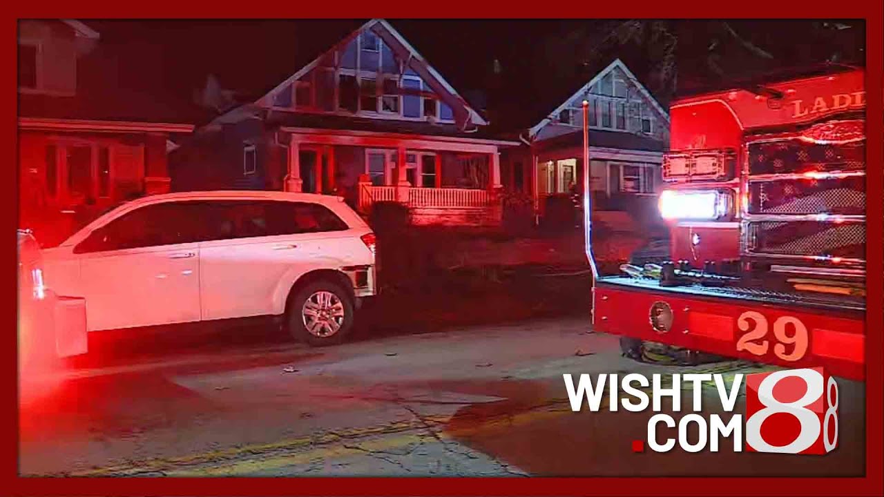 2 people rescued from Indianapolis house fire - YouTube