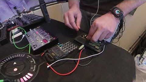 volca bass + po speak + monotron delay