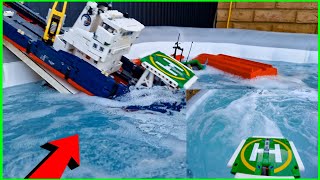 LEGO OCEAN EXPLORER BOAT LAUNCH FAIL !!