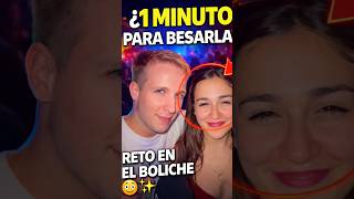 Le robé un beso a la entrevistadora… y no lo esperaba 😳