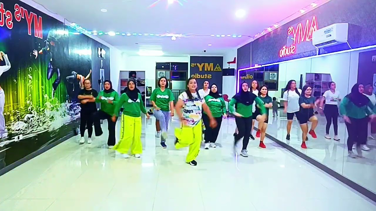 LA FUERZA DEL JUEGO  by Amira Syahira / ZUMBA / ZIN AGNES / ZAS