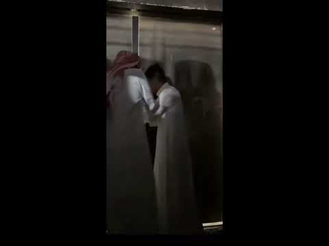 الله يجبر بخاطره