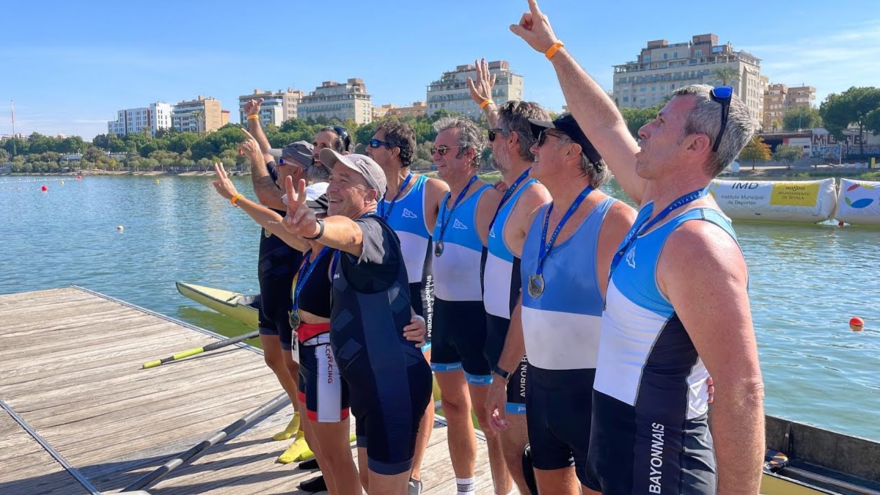 2021 Sevilla International Rowing Masters.Final del 8+E YouTube