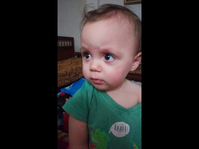 Bebe Qui Boude Youtube