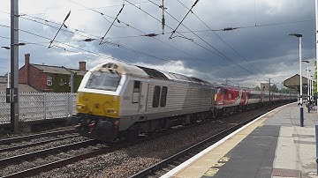 DB Cargo Class 67 hauling an LNER 225 passes Retford (2/5/19)