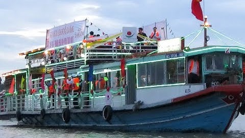 Ngày hội du lịch chợ nổi Cái Răng