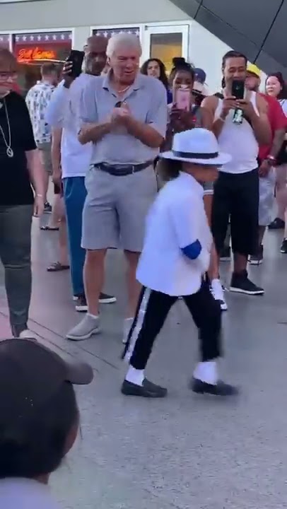 The smoothest moonwalk ever!