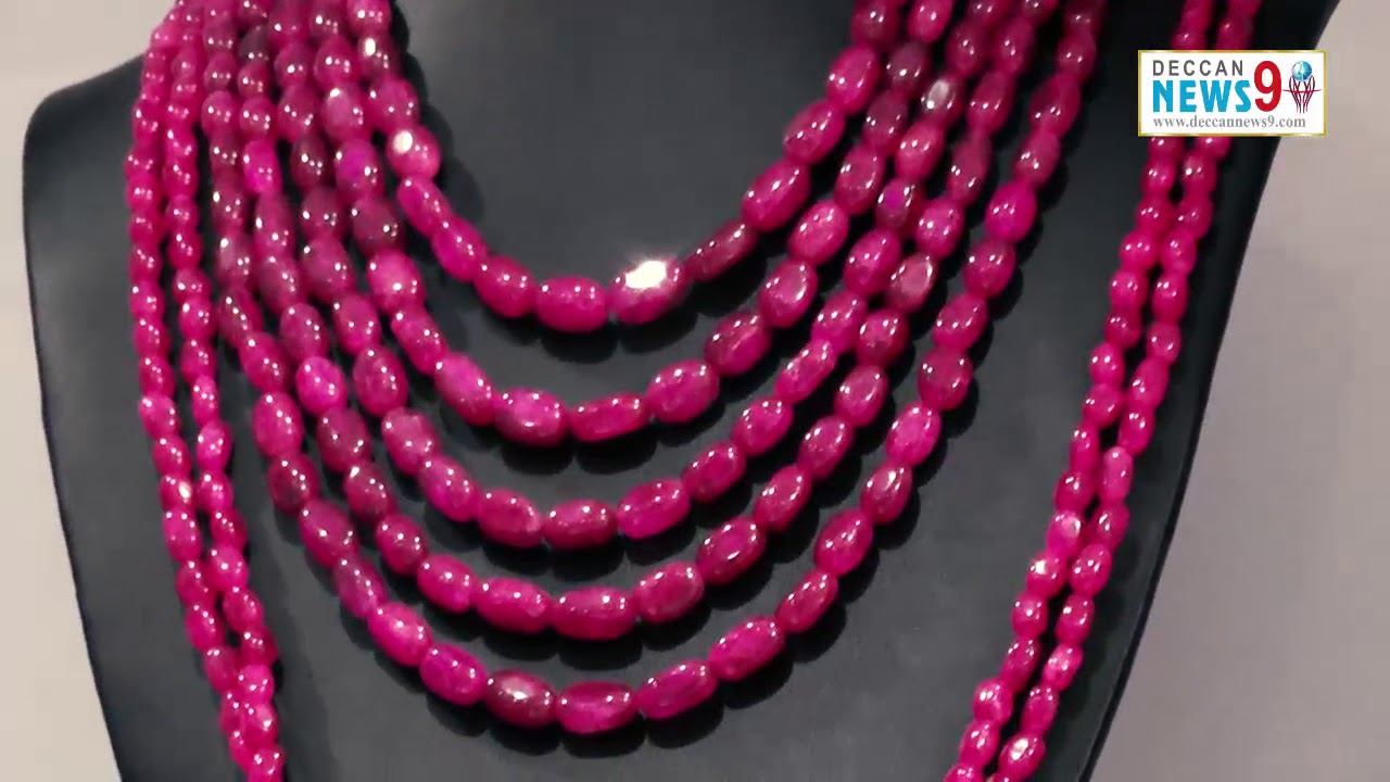 BRIGHT FANCY & IMITATION JEWELLERY PEARL SETS,BANGLES & LADIES ACCESSORIES.|| DECCAN NEWS 9 ||