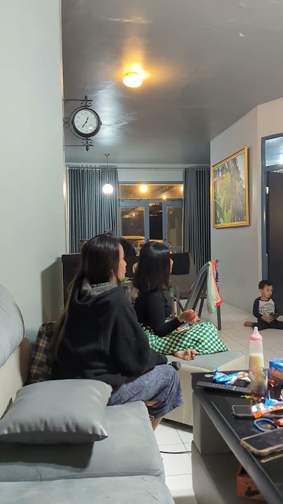 hobahhh #tante #biduan #biduandangdut #karaoke #gucitegal #villa #liburan #jalan #diculik #goyang