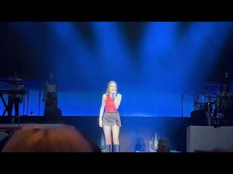Konser Niki Youll Be In My Heart Phil Collins Niki Konser Niki Youll Be In My Heart Phil Collins Niki