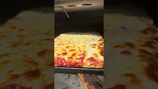 Piping hot Sicilian pizza pie #delicious #pizza #cooking #baking