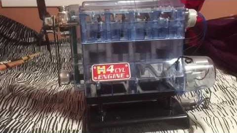 Haynes Straight 4 Cylinder Combustion Engine Model