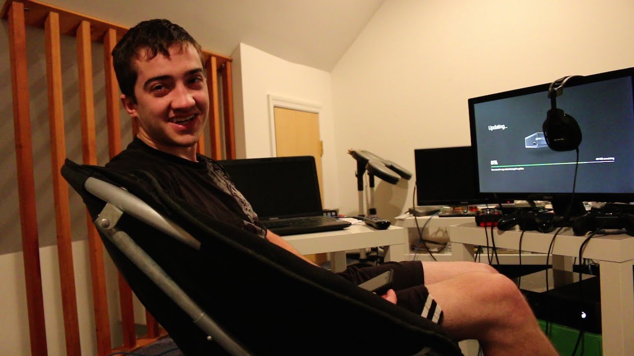 CORN QUITS THE PRISON!