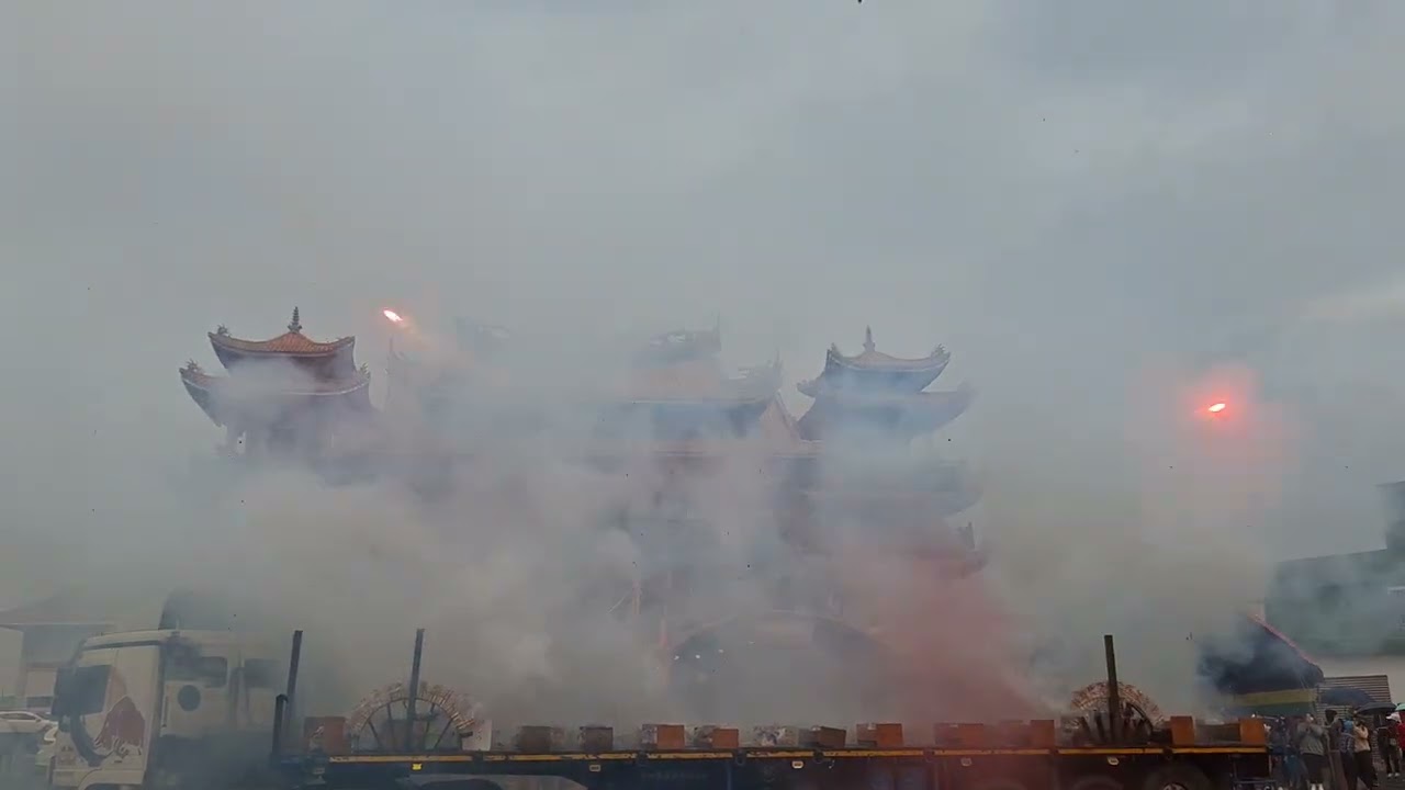 2026.02.28嘉義東石恭迎大龜王回宮版車特效彩煙