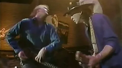 Stevie Ray Vaughan & Jeff Healey - 'Look At Little...